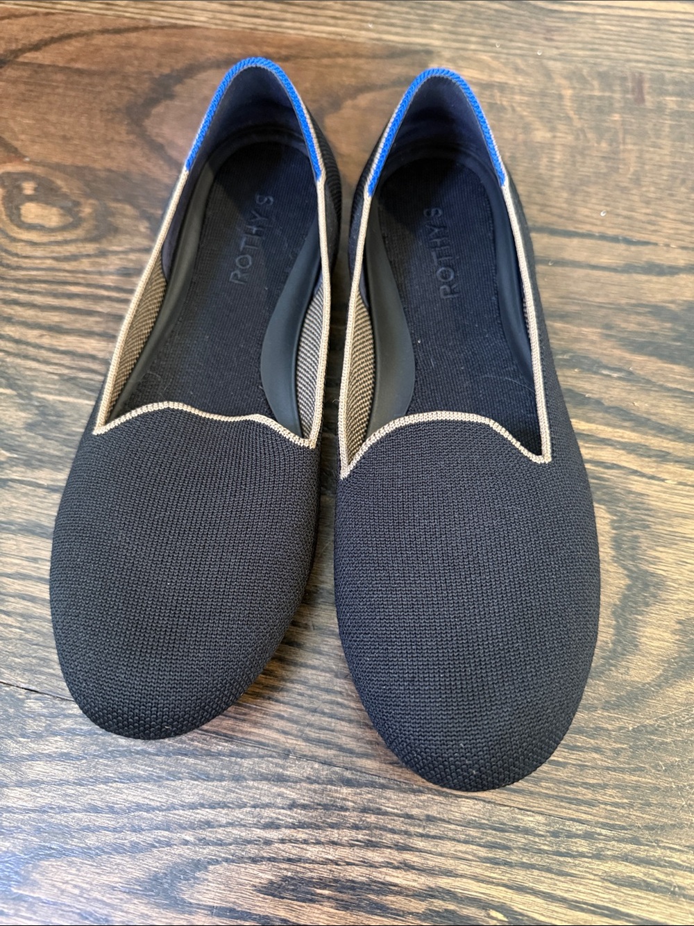 Rothys flats